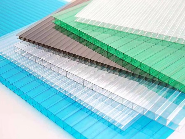 Light Deprivation Greenhouse Gutter Connected Multispan blackout systems for medical plants-65